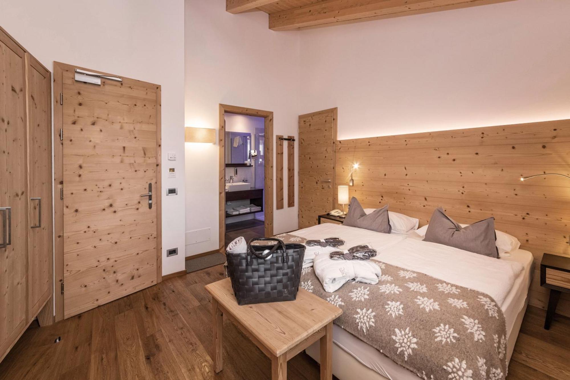 Hotel Ciasa Soleil 拉维拉 外观 照片